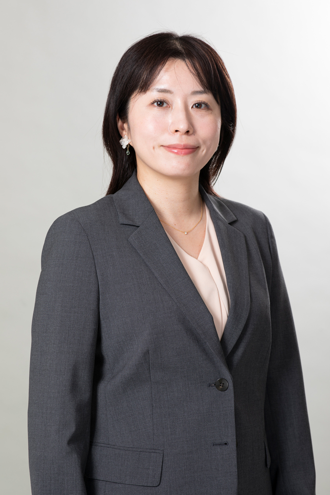弁護士 加藤 梓